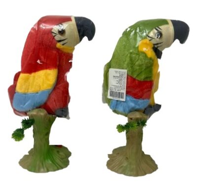 תוכי מדבר ומקליט יושב על גזע