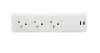 מפצל חשמל 5X  שני חיבורים TYPE-C ו 3 חיבורים לחשמל רגיל